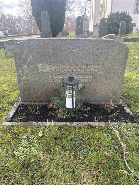 Grave number: E D 30