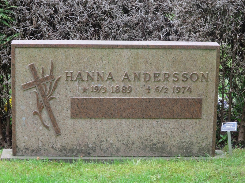 Grave number: HÖB 70D    83