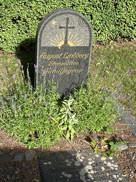 Grave number: 1 03    11
