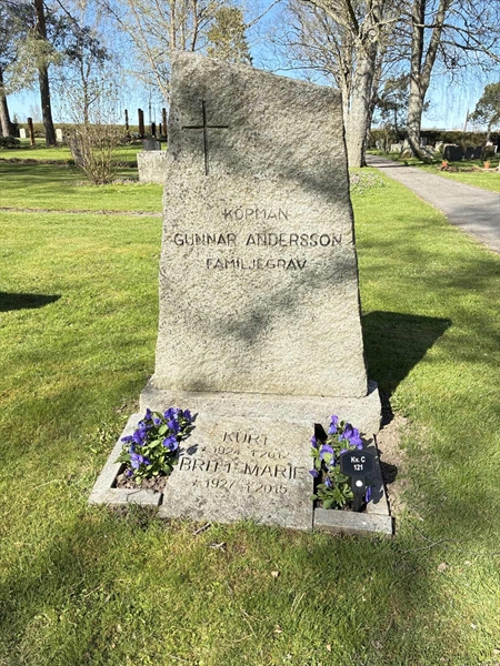 Gravnummer: 22 C   121