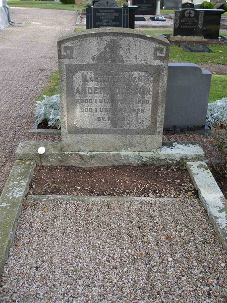 Grave number: FG L     1