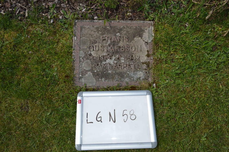 Grave number: LG N    58
