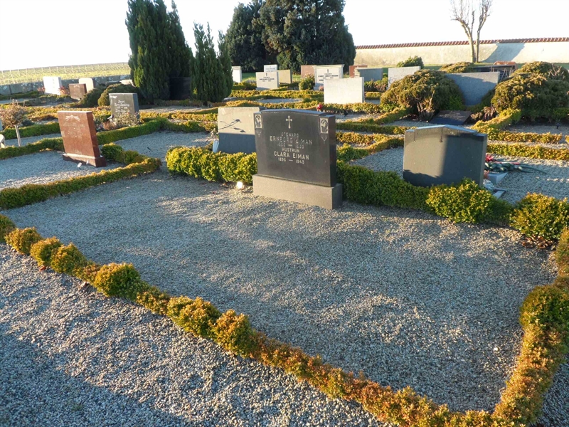 Grave number: 2 01  1206