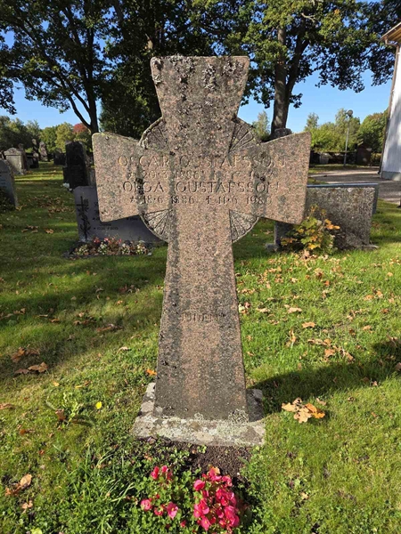 Grave number: T A A   365-366