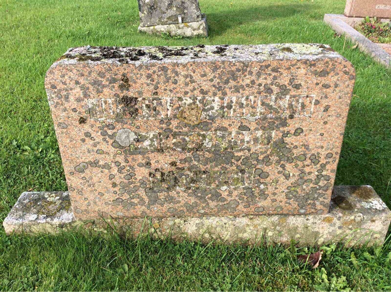 Grave number: KG 09   444