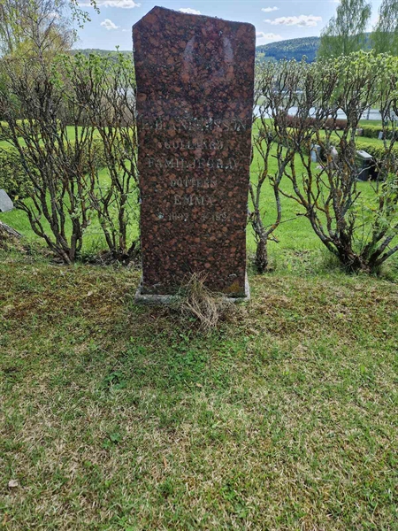 Grave number: 501 20 3387-3390