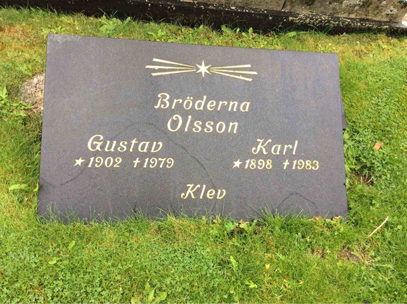 Grave number: KN 01   109, 110