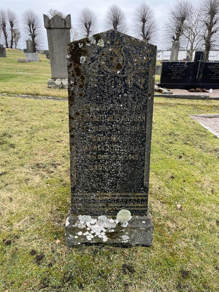 Gravnummer: HA H     8, 9