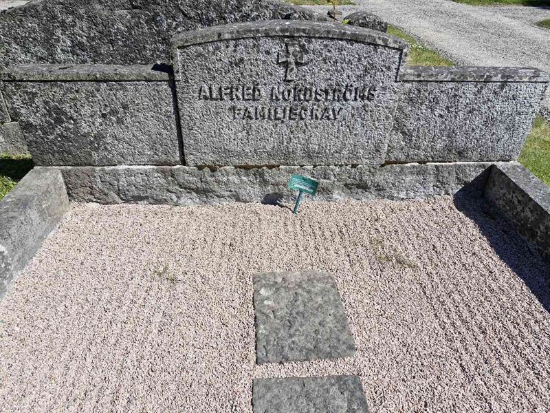 Grave number: 1 HOPP 47B