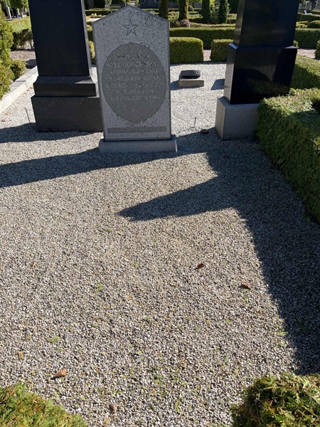 Grave number: VK III   126