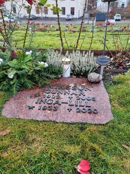 Grave number: 1 01  124