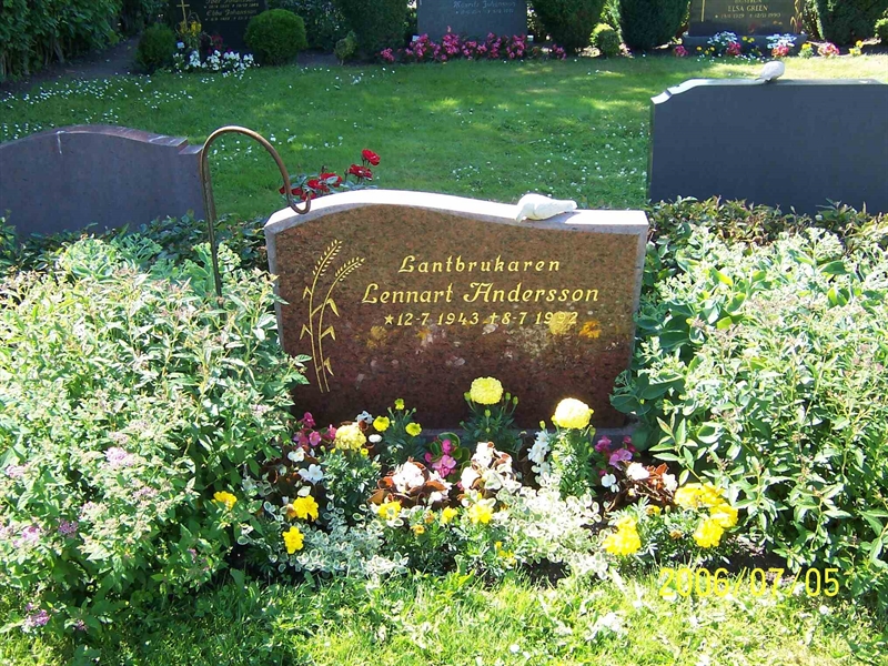 Grave number: 5 J    45, 46