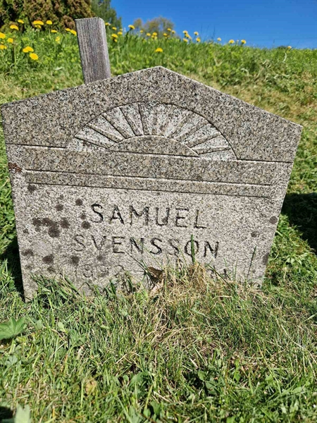 Grave number: 501 27 5385