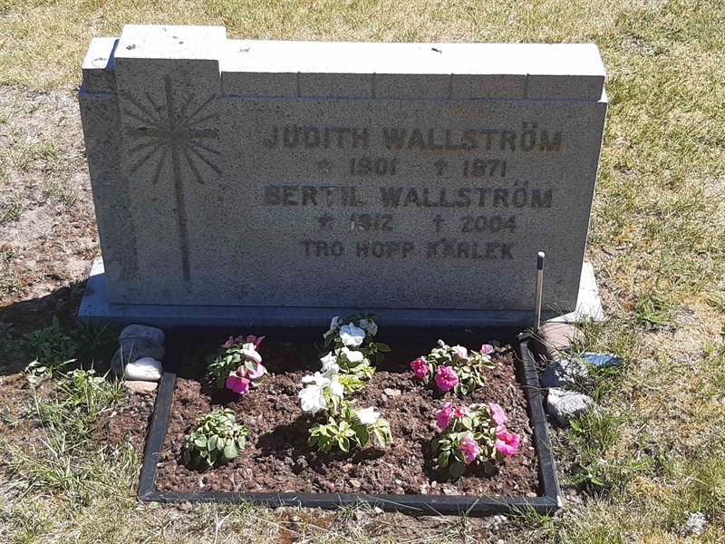 Grave number: JÄ 11    42