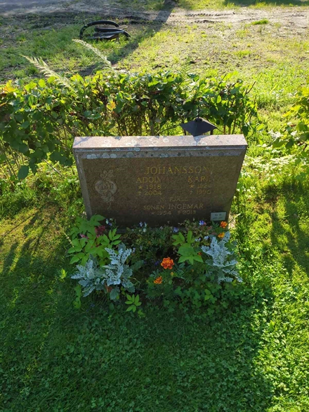 Grave number: 1 10   492-493