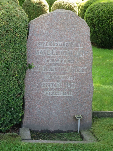 Grave number: HÖB 25    10