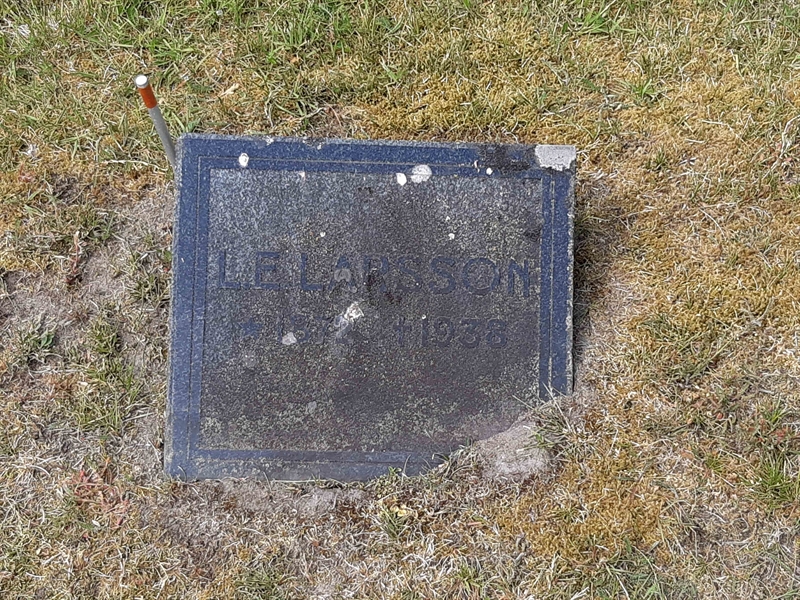 Grave number: JÄ 07   124