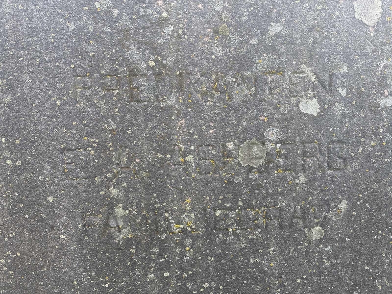 Grave number: 1 G   135
