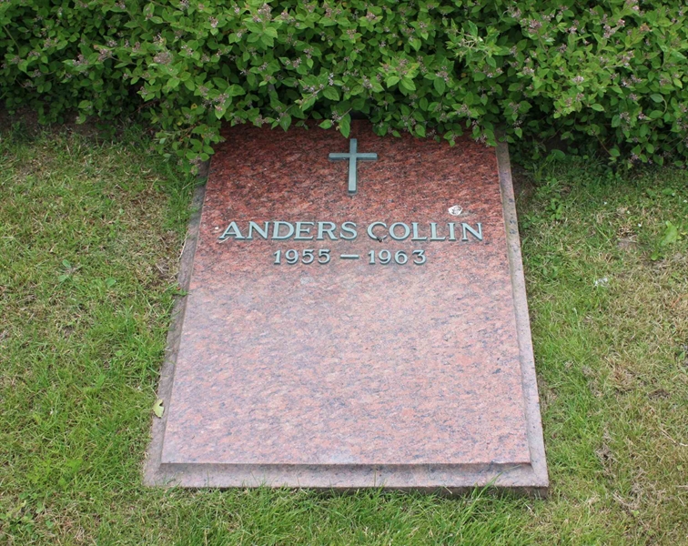 Grave number: Ö 27i    66, 67