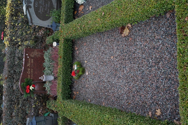 Grave number: VB 5    36