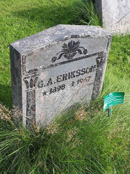 Hautatunnus: NK F B   801