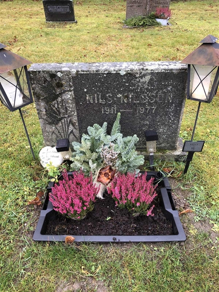 Grave number: 1 C1    60