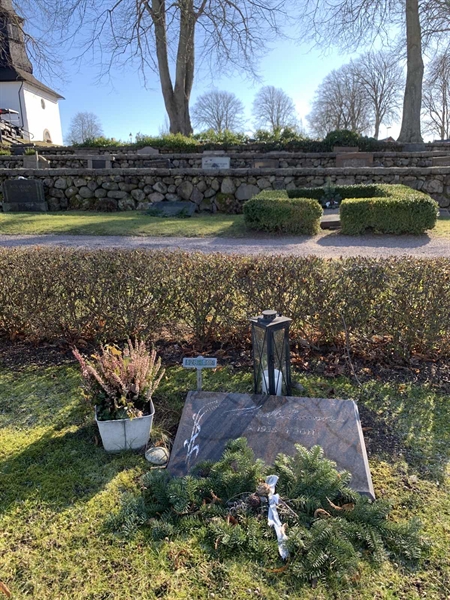 Grave number: SÖ H   128