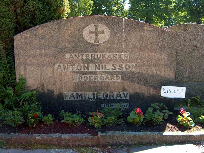 Grave number: HÖB 16    52