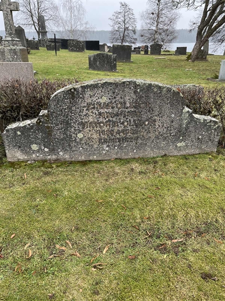 Hautatunnus: Vårv Kv3 223+224