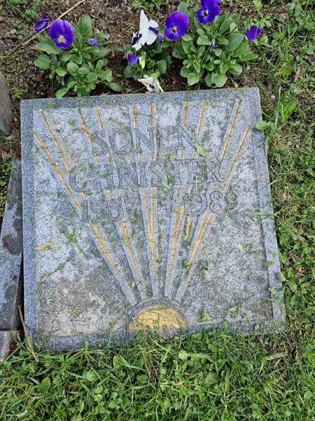 Grave number: 501 29 5542-5543