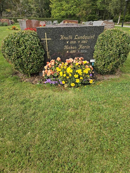 Grave number: Fr 8   327-328