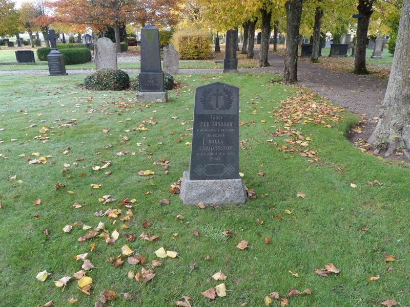 Grave number: 2 01   105