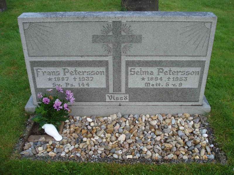 Grave number: BR B   319, 320