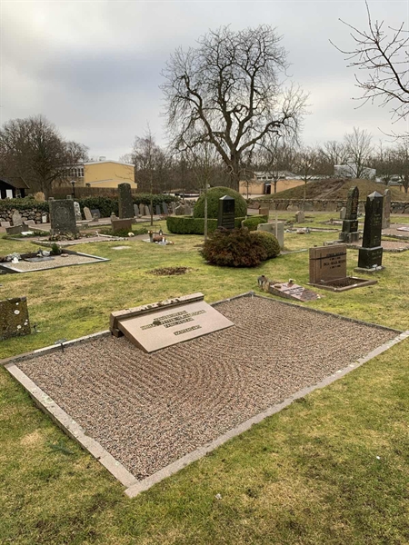 Grave number: SÖ A   186, 187, 188