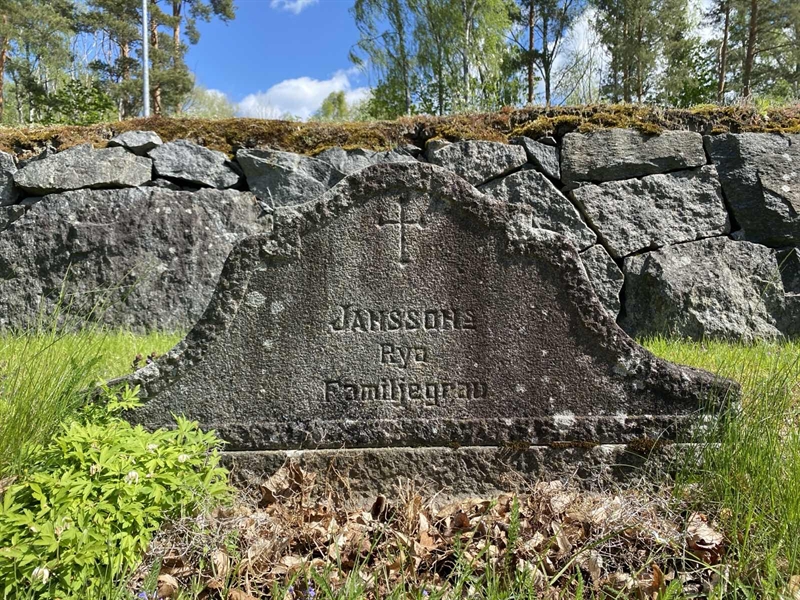 Hautatunnus: 1 05 13, 14