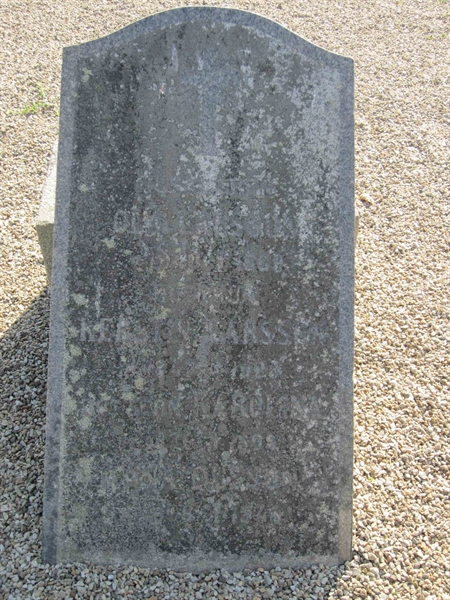Grave number: BO 02    15