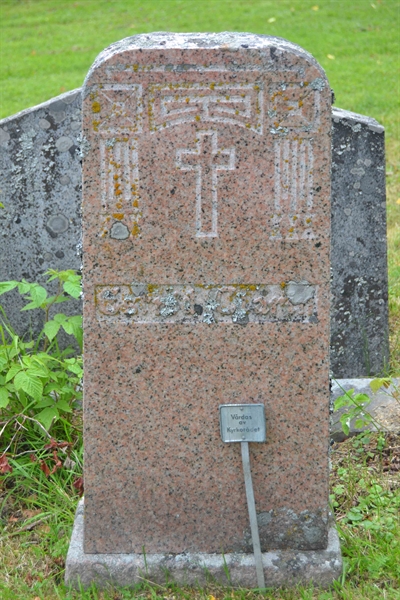 Grave number: 1 J   432