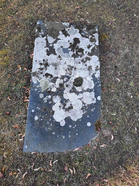 Grave number: OG L   128
