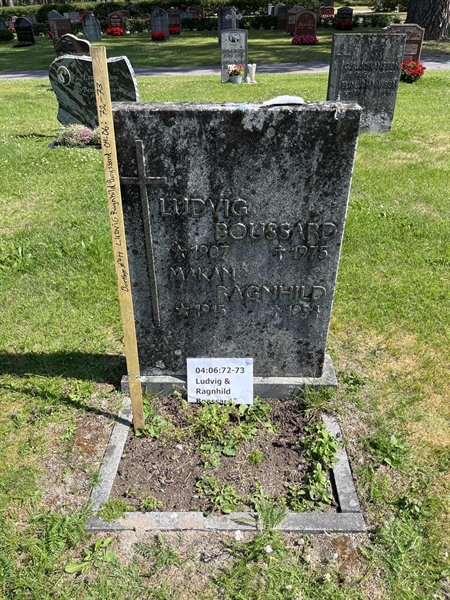 Grave number: 04 06    72-73