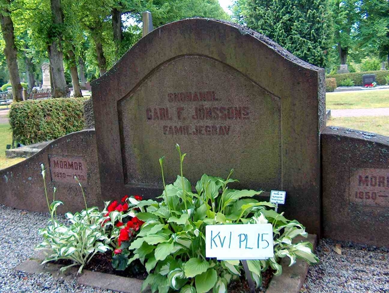 Grave number: HÖB 1    15