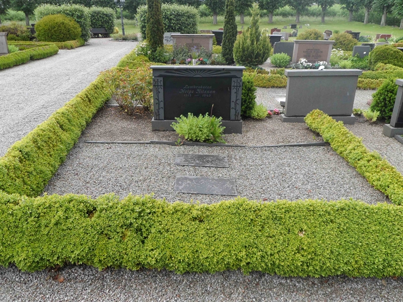 Grave number: ÖV H    29, 30