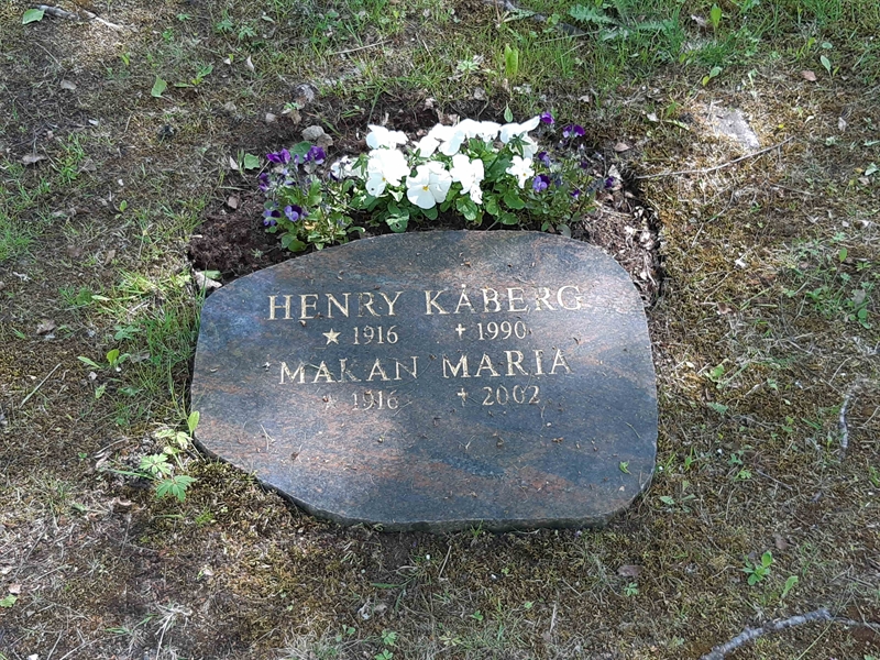 Grave number: KA 15   217