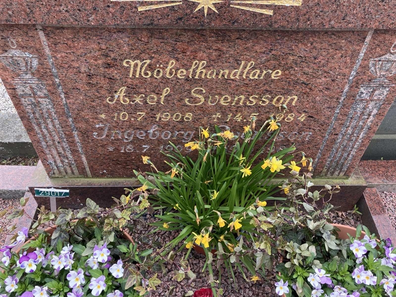 Grave number: NÅ 29    67, 68