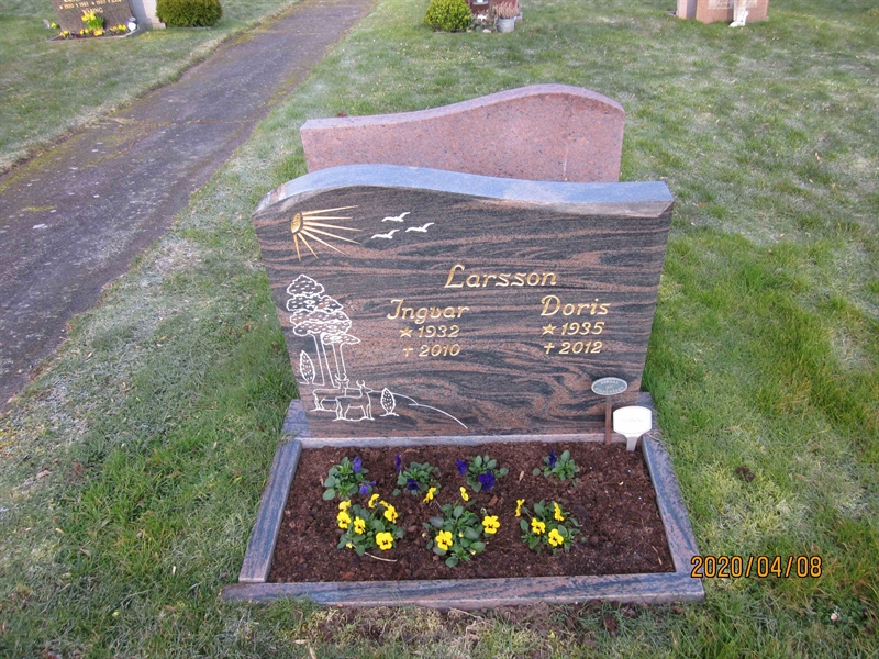 Grave number: 02 I   61