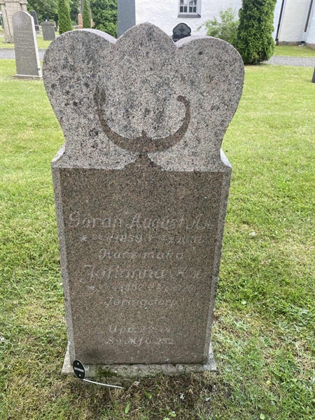 Grave number: 04 A 23-24