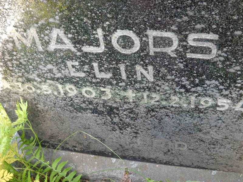 Grave number: 3 MB 16 70