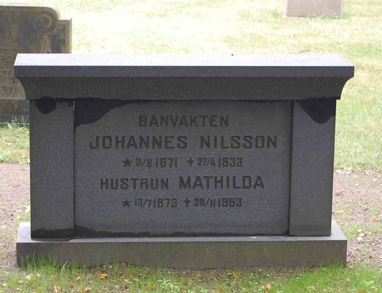Grave number: FLÄ A   113a,  113b