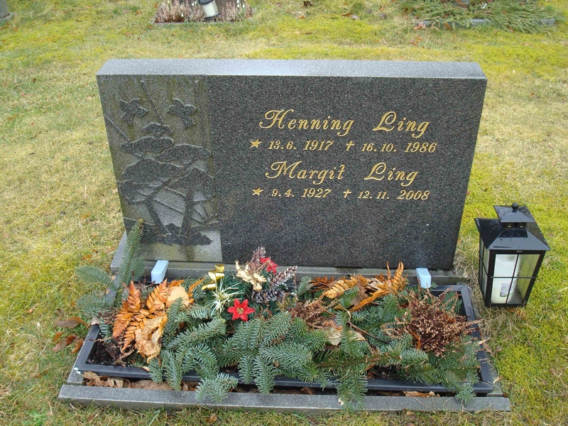 Grave number: BR D   142, 143