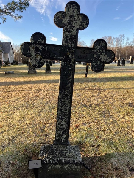 Hautatunnus: 2 C   164