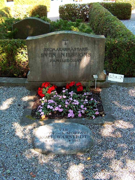 Grave number: HÖB 8   224